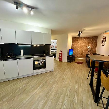 Bunker Zentral Messe Business Apartment Essen Bagian luar foto
