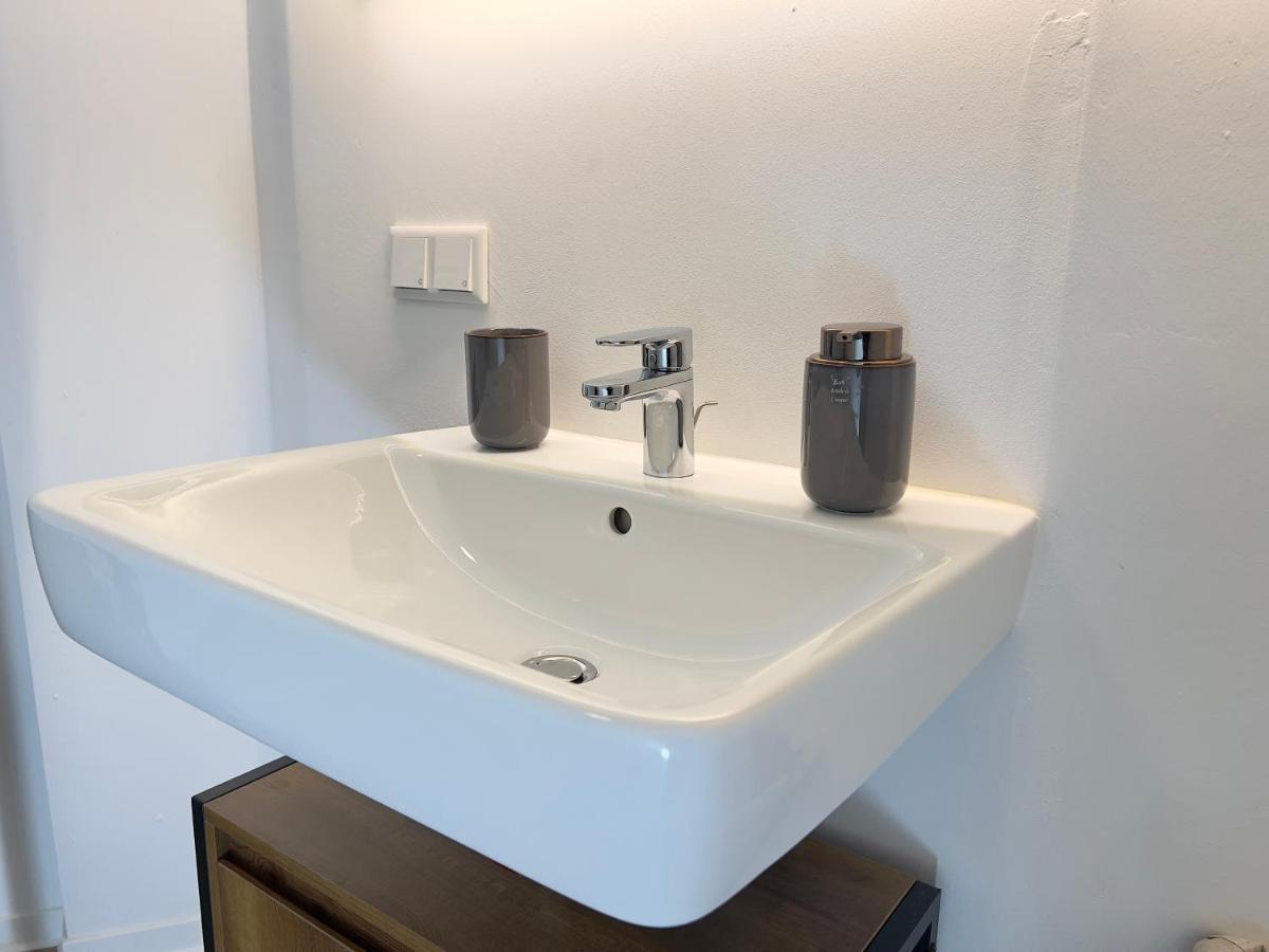 Bunker Zentral Messe Business Apartment Essen Bagian luar foto
